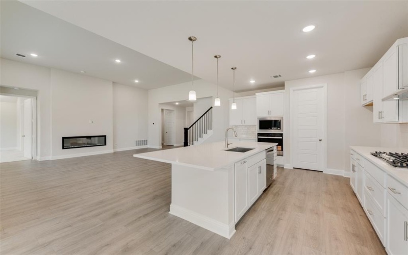 5705 Ferrers Drive, Celina, TX 76227, 5 Bedrooms Bedrooms, ,5 BathroomsBathrooms,Residential,For Sale,5705 Ferrers Drive,0,21181004