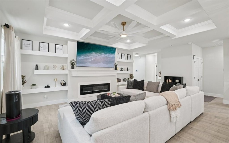 5601 San Jacinto Drive, Granbury, TX 76048, 3 Habitaciones Habitaciones , ,2 BañosBaños,Residential,En Venta,5601 San Jacinto Drive,0,21181017