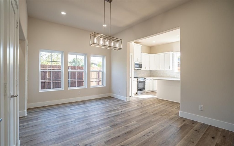 5426 Van Horn Drive, Granbury, TX 76048, 4 Bedrooms Bedrooms, ,3 BathroomsBathrooms,Residential,For Sale,5426 Van Horn Drive,0,21181083