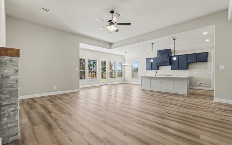 7020 Southrock Road, Midlothian, TX 76065, 4 Bedrooms Bedrooms, ,2 BathroomsBathrooms,Residential,For Sale,7020 Southrock Road,0,21181187