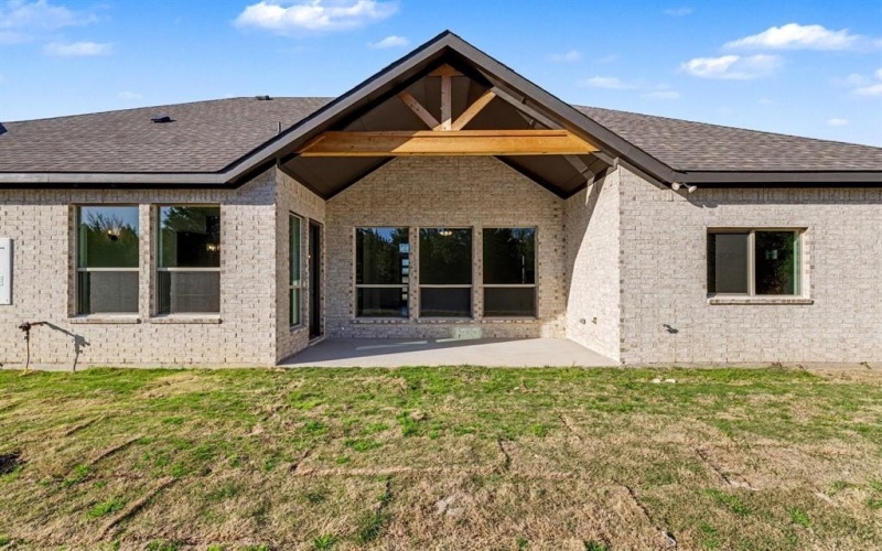 7040 Southrock Road, Midlothian, TX 76065, 4 Bedrooms Bedrooms, ,3 BathroomsBathrooms,Residential,For Sale,7040 Southrock Road,0,21181200