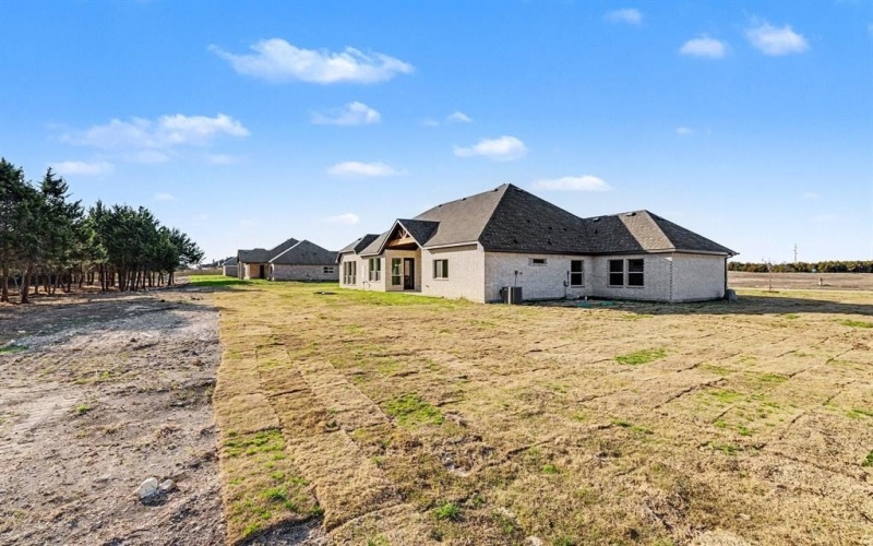7040 Southrock Road, Midlothian, TX 76065, 4 Bedrooms Bedrooms, ,3 BathroomsBathrooms,Residential,For Sale,7040 Southrock Road,0,21181200