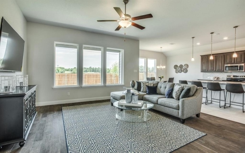 729 Stone Eagle Drive, Azle, TX 76020, 3 Bedrooms Bedrooms, ,2 BathroomsBathrooms,Residential,For Sale,729 Stone Eagle Drive,0,21181261