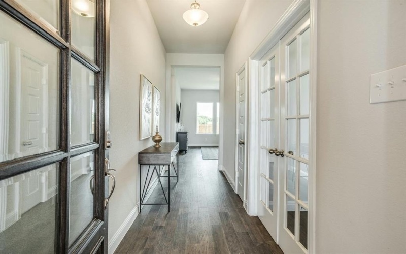 729 Stone Eagle Drive, Azle, TX 76020, 3 Bedrooms Bedrooms, ,2 BathroomsBathrooms,Residential,For Sale,729 Stone Eagle Drive,0,21181261