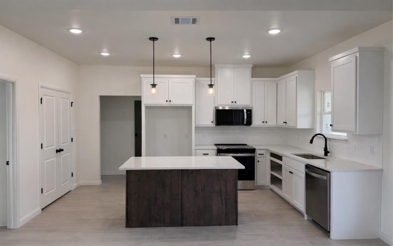 252 Yawney Drive, Lipan, TX 76462, 3 Habitaciones Habitaciones , ,2 BañosBaños,Residential,En Venta,252 Yawney Drive,0,21181321