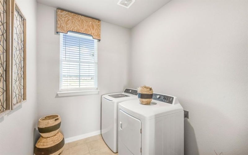 8888 Abner Road, Oak Ridge, TX 75161, 4 Bedrooms Bedrooms, ,2 BathroomsBathrooms,Residential,For Sale,8888 Abner Road,0,21181334