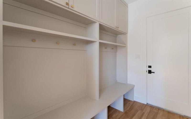 3022 Rochester Street, Dallas, TX 75215, 4 Bedrooms Bedrooms, ,3 BathroomsBathrooms,Residential,For Sale,3022 Rochester Street,0,21181360