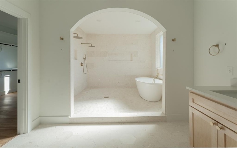 3022 Rochester Street, Dallas, TX 75215, 4 Bedrooms Bedrooms, ,3 BathroomsBathrooms,Residential,For Sale,3022 Rochester Street,0,21181360