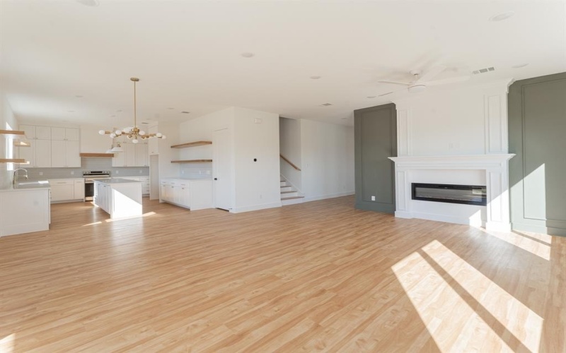 3022 Rochester Street, Dallas, TX 75215, 4 Bedrooms Bedrooms, ,3 BathroomsBathrooms,Residential,For Sale,3022 Rochester Street,0,21181360