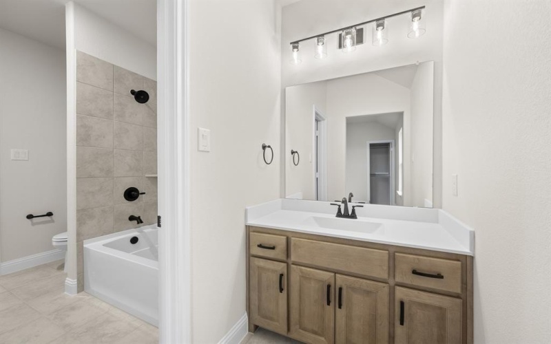 3211 Boat Landing Trail, Granbury, TX 76049, 4 Habitaciones Habitaciones , ,3 BañosBaños,Residential,En Venta,3211 Boat Landing Trail,0,21181392