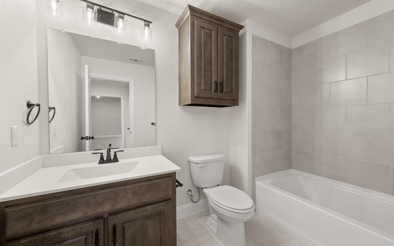 318 Bowrider Lane, Granbury, TX 76049, 4 Habitaciones Habitaciones , ,3 BañosBaños,Residential,En Venta,318 Bowrider Lane,0,21181396