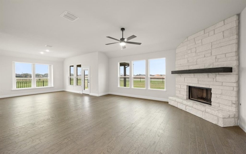 389 Paddle Boat Drive, Granbury, TX 76049, 3 Habitaciones Habitaciones , ,2 BañosBaños,Residential,En Venta,389 Paddle Boat Drive,0,21181408