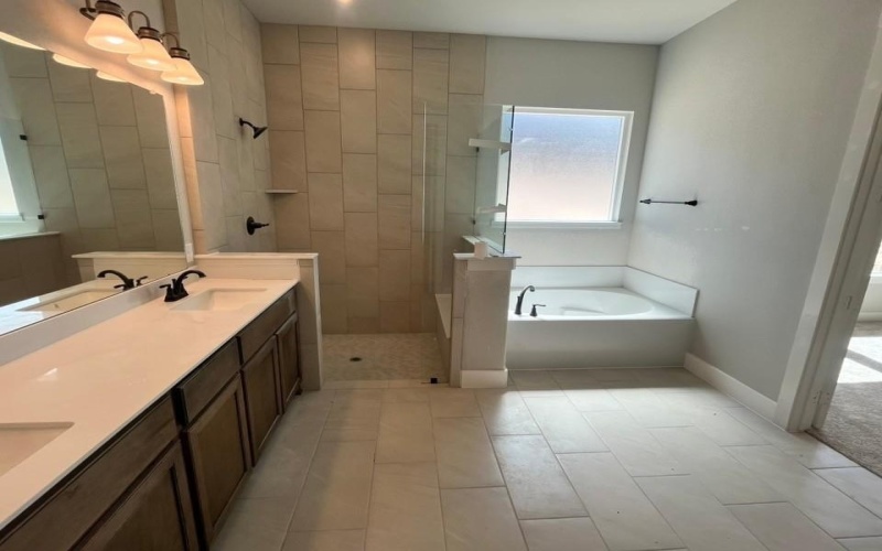 524 Lantana Drive, Weatherford, TX 76085, 4 Habitaciones Habitaciones , ,2 BañosBaños,Residential,En Venta,524 Lantana Drive,0,21181428