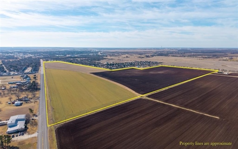 Tbd N Lone Star Parkway, McGregor, TX 76657, ,Commercial Sale,For Sale,Tbd N Lone Star Parkway,0,21181443