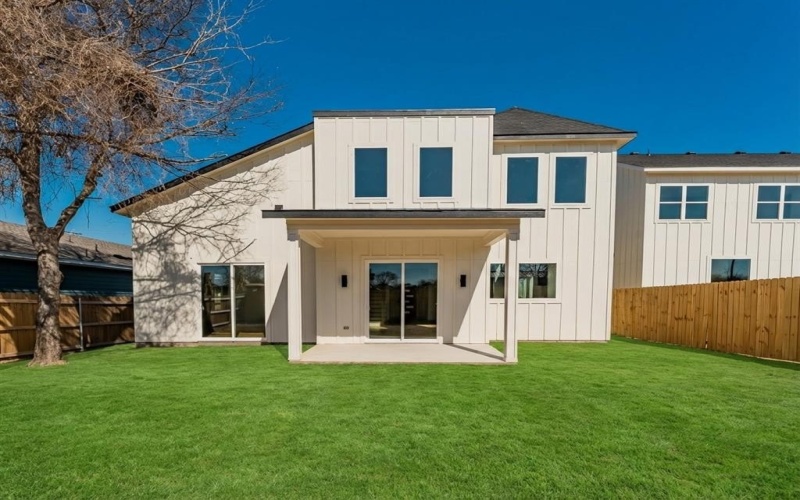 3018 Rochester Street, Dallas, TX 75215, 4 Bedrooms Bedrooms, ,3 BathroomsBathrooms,Residential,For Sale,3018 Rochester Street,0,21181451