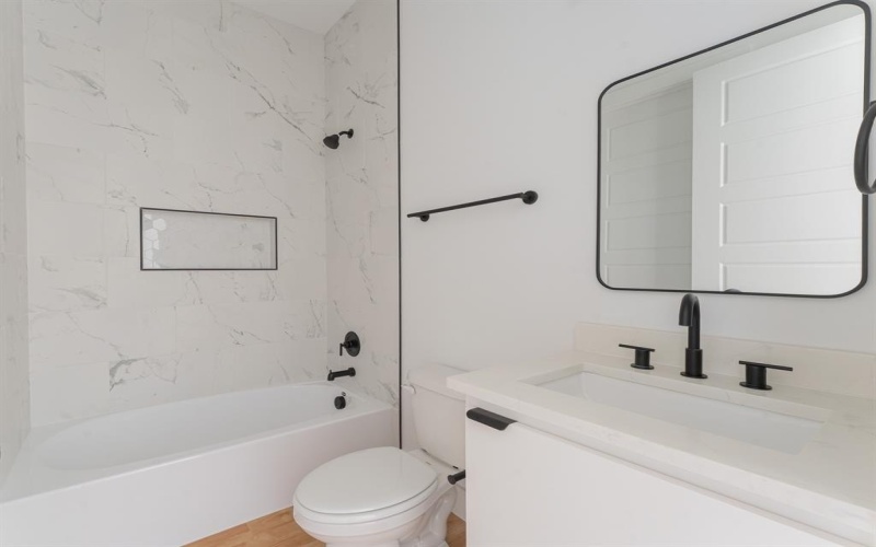 3018 Rochester Street, Dallas, TX 75215, 4 Bedrooms Bedrooms, ,3 BathroomsBathrooms,Residential,For Sale,3018 Rochester Street,0,21181451