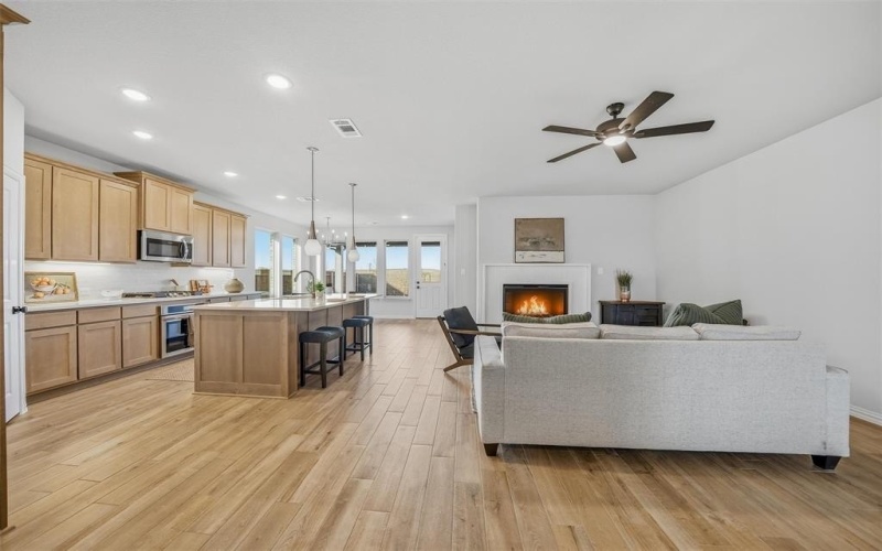 15020 Green Bluff Drive, Aledo, TX 76008, 3 Bedrooms Bedrooms, ,2 BathroomsBathrooms,Residential,For Sale,15020 Green Bluff Drive,0,21181518