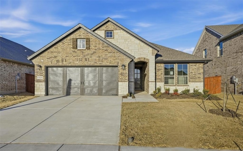 15020 Green Bluff Drive, Aledo, TX 76008, 3 Bedrooms Bedrooms, ,2 BathroomsBathrooms,Residential,For Sale,15020 Green Bluff Drive,0,21181518