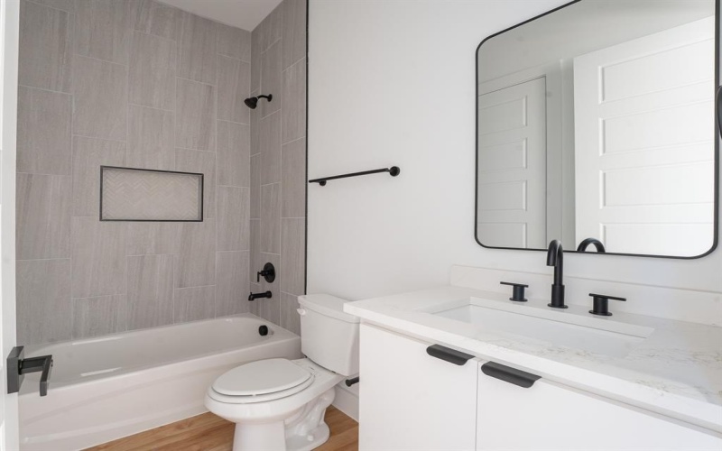 2706 Valentine Street, Dallas, TX 75215, 4 Bedrooms Bedrooms, ,5 BathroomsBathrooms,Residential,For Sale,2706 Valentine Street,0,21181533