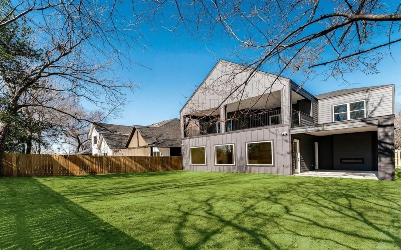 2706 Valentine Street, Dallas, TX 75215, 4 Bedrooms Bedrooms, ,5 BathroomsBathrooms,Residential,For Sale,2706 Valentine Street,0,21181533