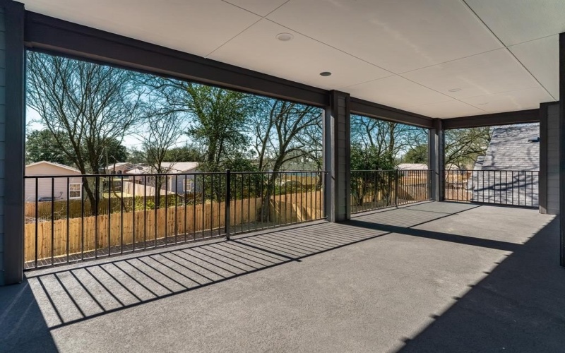 2706 Valentine Street, Dallas, TX 75215, 4 Bedrooms Bedrooms, ,5 BathroomsBathrooms,Residential,For Sale,2706 Valentine Street,0,21181533