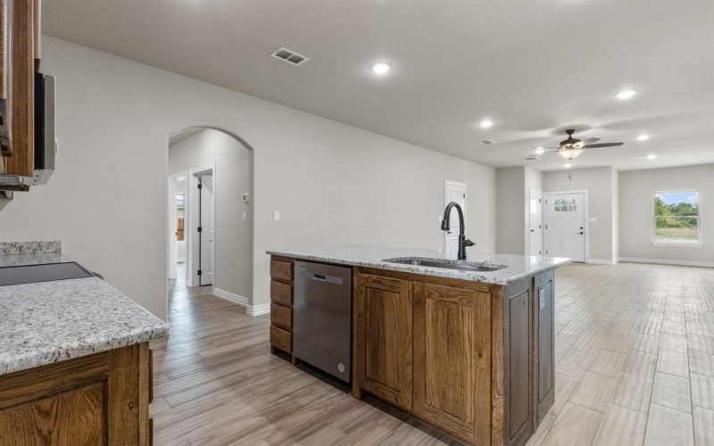 2685 Thompson Road, Weatherford, TX 76087, 3 Bedrooms Bedrooms, ,2 BathroomsBathrooms,Residential,For Sale,2685 Thompson Road,0,21181548