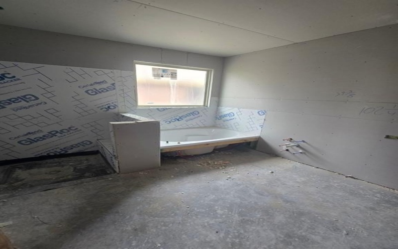 15060 Green Bluff Drive, Aledo, TX 76008, 3 Bedrooms Bedrooms, ,2 BathroomsBathrooms,Residential,For Sale,15060 Green Bluff Drive,0,21181553