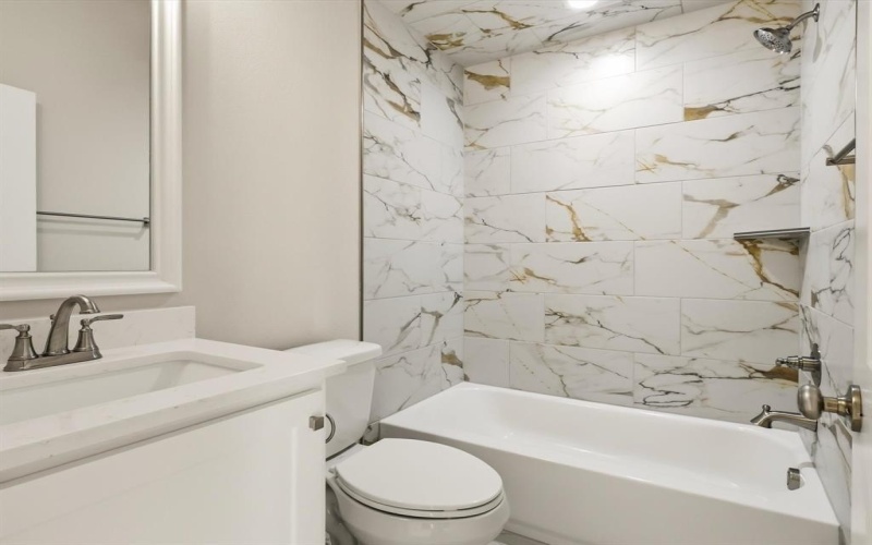 1329 Oleander Drive, Tolar, TX 76476, 4 Bedrooms Bedrooms, ,2 BathroomsBathrooms,Residential,For Sale,1329 Oleander Drive,0,21156416