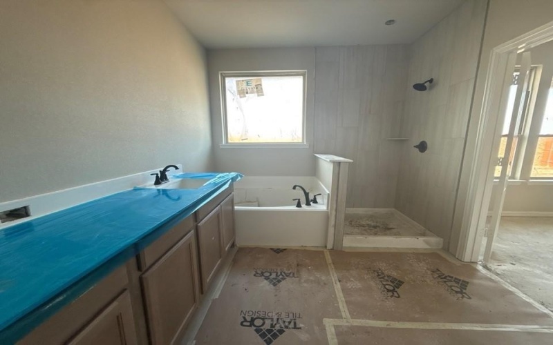 15056 Green Bluff Drive, Aledo, TX 76008, 4 Habitaciones Habitaciones , ,2 BañosBaños,Residential,En Venta,15056 Green Bluff Drive,0,21181582