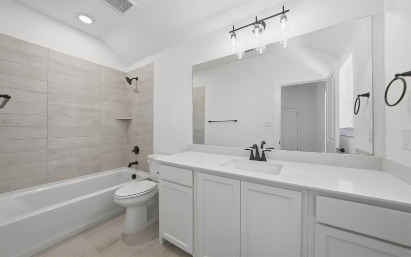 7628 Winterbloom Way, Fort Worth, TX 76123, 4 Bedrooms Bedrooms, ,5 BathroomsBathrooms,Residential,For Sale,7628 Winterbloom Way,0,21181594