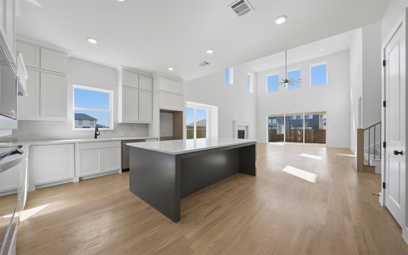 7628 Winterbloom Way, Fort Worth, TX 76123, 4 Bedrooms Bedrooms, ,5 BathroomsBathrooms,Residential,For Sale,7628 Winterbloom Way,0,21181594