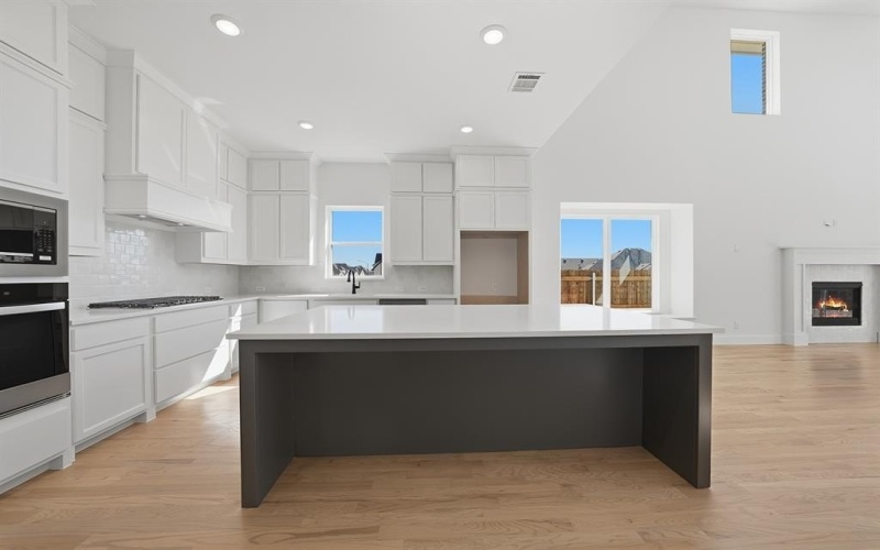 7628 Winterbloom Way, Fort Worth, TX 76123, 4 Bedrooms Bedrooms, ,5 BathroomsBathrooms,Residential,For Sale,7628 Winterbloom Way,0,21181594