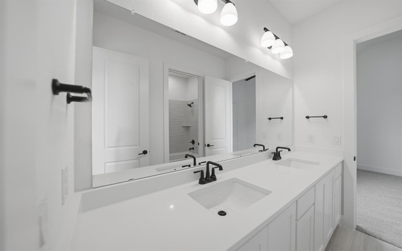 814 Forest Creek Drive, Rockwall, TX 75087, 4 Bedrooms Bedrooms, ,3 BathroomsBathrooms,Residential,For Sale,814 Forest Creek Drive,0,21181629