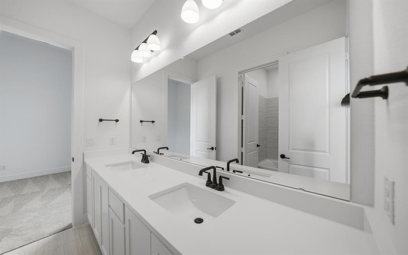 814 Forest Creek Drive, Rockwall, TX 75087, 4 Bedrooms Bedrooms, ,3 BathroomsBathrooms,Residential,For Sale,814 Forest Creek Drive,0,21181629