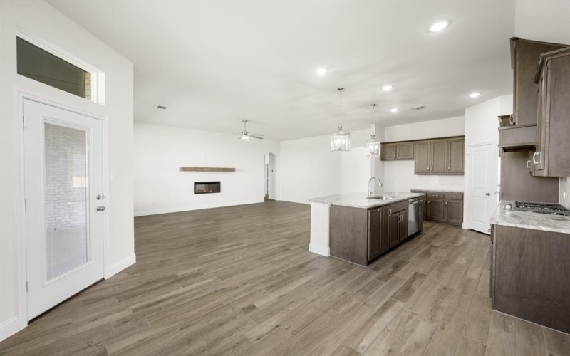 257 Pine Leaf Trail, Waxahachie, TX 75165, 4 Bedrooms Bedrooms, ,2 BathroomsBathrooms,Residential,For Sale,257 Pine Leaf Trail,0,21181660