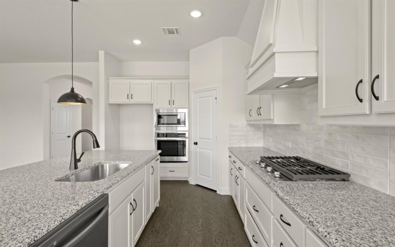 224 Pine Leaf Trail, Waxahachie, TX 75165, 4 Bedrooms Bedrooms, ,2 BathroomsBathrooms,Residential,For Sale,224 Pine Leaf Trail,0,21181668