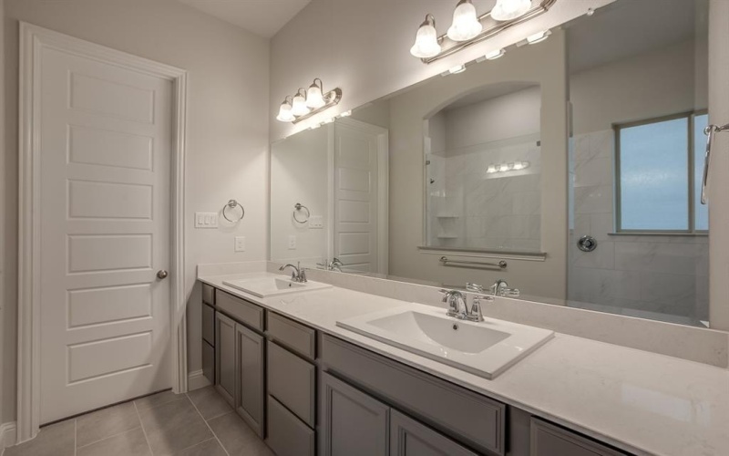 8768 Treeline Parkway, Justin, TX 76247, 3 Habitaciones Habitaciones , ,2 BañosBaños,Residential,En Venta,8768 Treeline Parkway,0,21181686