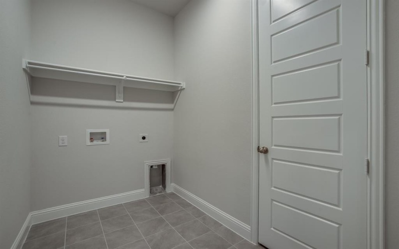 8768 Treeline Parkway, Justin, TX 76247, 3 Habitaciones Habitaciones , ,2 BañosBaños,Residential,En Venta,8768 Treeline Parkway,0,21181686