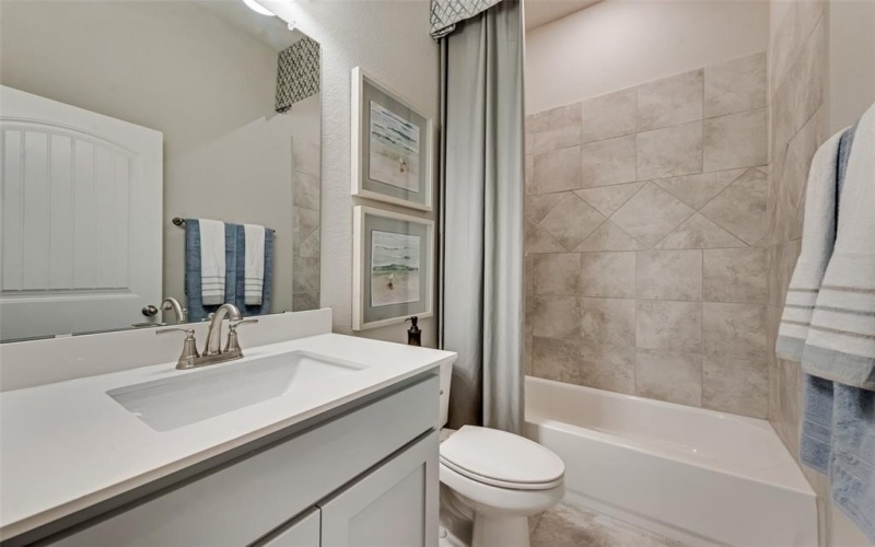 136 Ridgetop Trail, Rhome, TX 76078, 5 Bedrooms Bedrooms, ,5 BathroomsBathrooms,Residential,For Sale,136 Ridgetop Trail,0,21181844