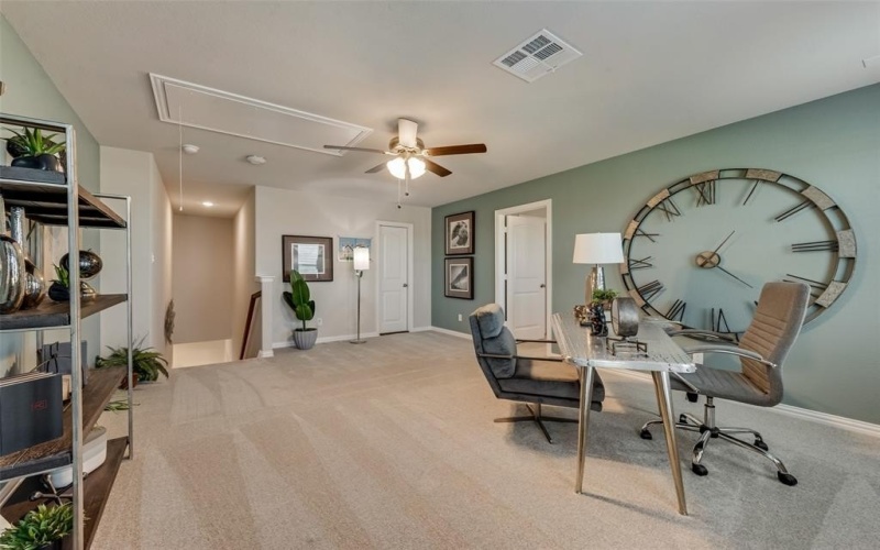 136 Ridgetop Trail, Rhome, TX 76078, 5 Bedrooms Bedrooms, ,5 BathroomsBathrooms,Residential,For Sale,136 Ridgetop Trail,0,21181844