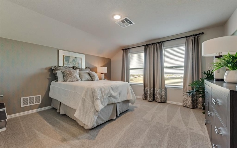 136 Ridgetop Trail, Rhome, TX 76078, 5 Bedrooms Bedrooms, ,5 BathroomsBathrooms,Residential,For Sale,136 Ridgetop Trail,0,21181844