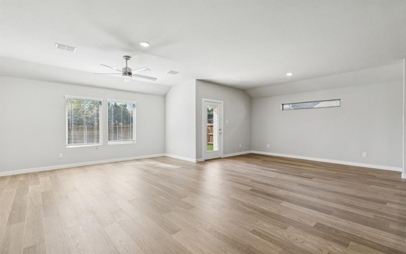 421 Hundred Acre Drive, Waxahachie, TX 75165, 3 Bedrooms Bedrooms, ,2 BathroomsBathrooms,Residential,For Sale,421 Hundred Acre Drive,0,21181888