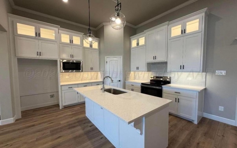 104 BULLRUSH Drive, Canyon, TX 79015, 4 Bedrooms Bedrooms, ,3 BathroomsBathrooms,Residential,For Sale,104 BULLRUSH Drive,0,26-1484