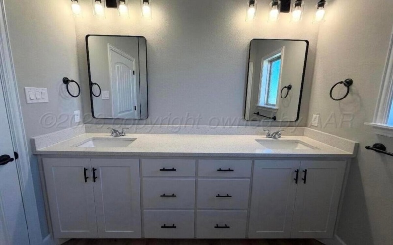 104 BULLRUSH Drive, Canyon, TX 79015, 4 Bedrooms Bedrooms, ,3 BathroomsBathrooms,Residential,For Sale,104 BULLRUSH Drive,0,26-1484