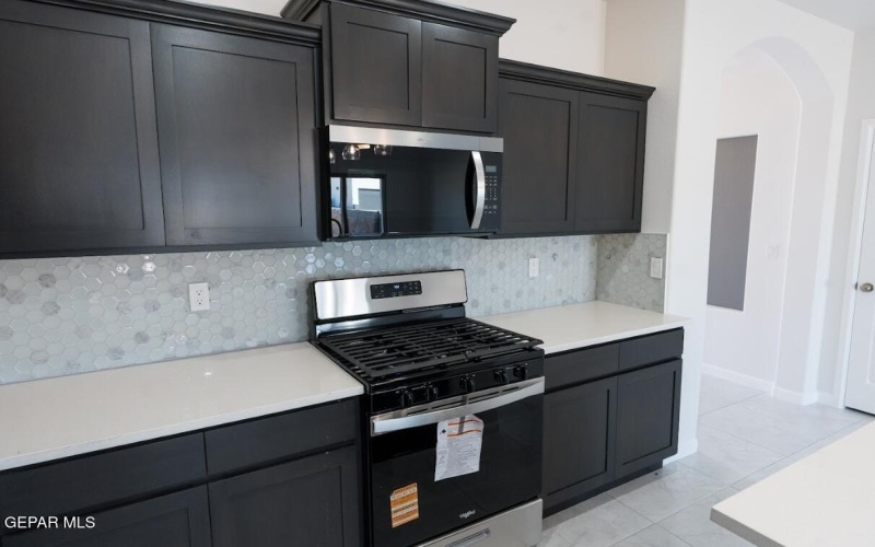 2533 MIKE PRICE Drive, El Paso, TX 79938, 4 Habitaciones Habitaciones , ,3 BañosBaños,Residential,En Venta,2533 MIKE PRICE Drive,0,927059