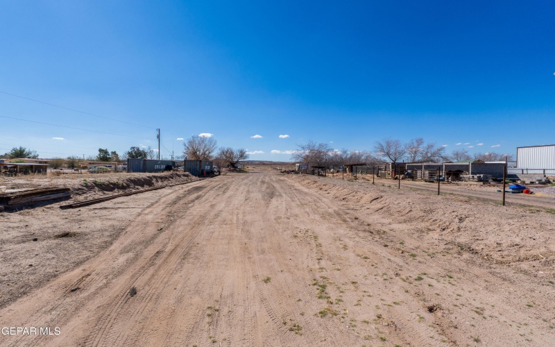 646 Snow Road unit: # 2 ## 2, Las Cruces, NM 88005, 3 Bedrooms Bedrooms, ,2 BathroomsBathrooms,Residential,For Sale,646 Snow Road unit: # 2,0,938332