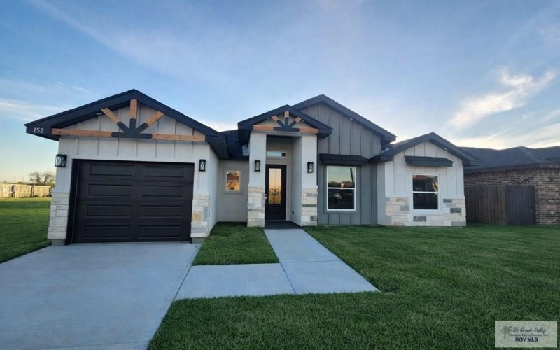 152 BROADWAY ST., SAN BENITO, TX 78586, 3 Habitaciones Habitaciones , ,2 BañosBaños,Residential,En Venta,152 BROADWAY ST.,0,29772175