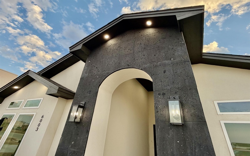 6003 Heather Loop, Laredo, TX 78043, 3 Bedrooms Bedrooms, ,2 BathroomsBathrooms,Residential,For Sale,6003 Heather Loop,0,20260842