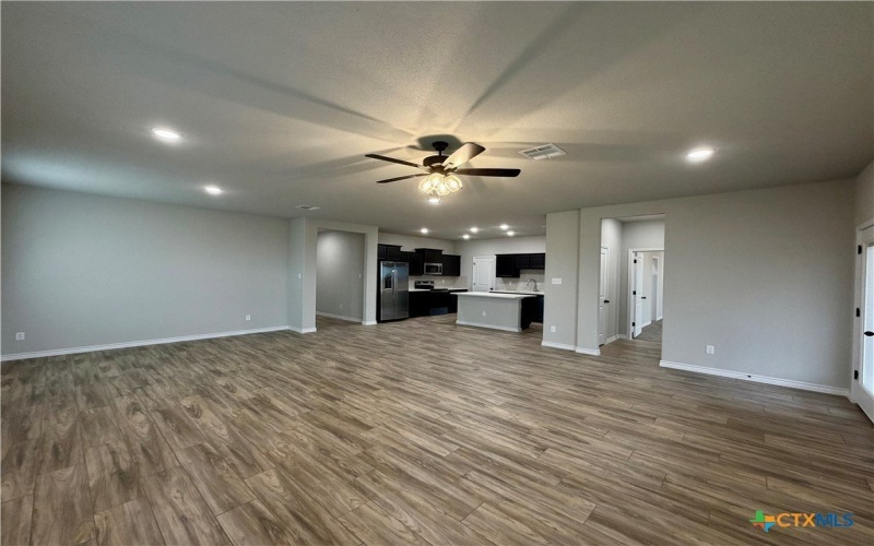 6901 Wizard Drive, Killeen, TX 76549, 4 Habitaciones Habitaciones , ,3 BañosBaños,Residential,En Venta,6901 Wizard Drive,0,604767