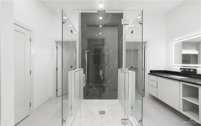 1716 Trophy Drive, Edinburg, TX 78542, 4 Habitaciones Habitaciones , ,2 BañosBaños,Residential,En Venta,1716 Trophy Drive,0,495045